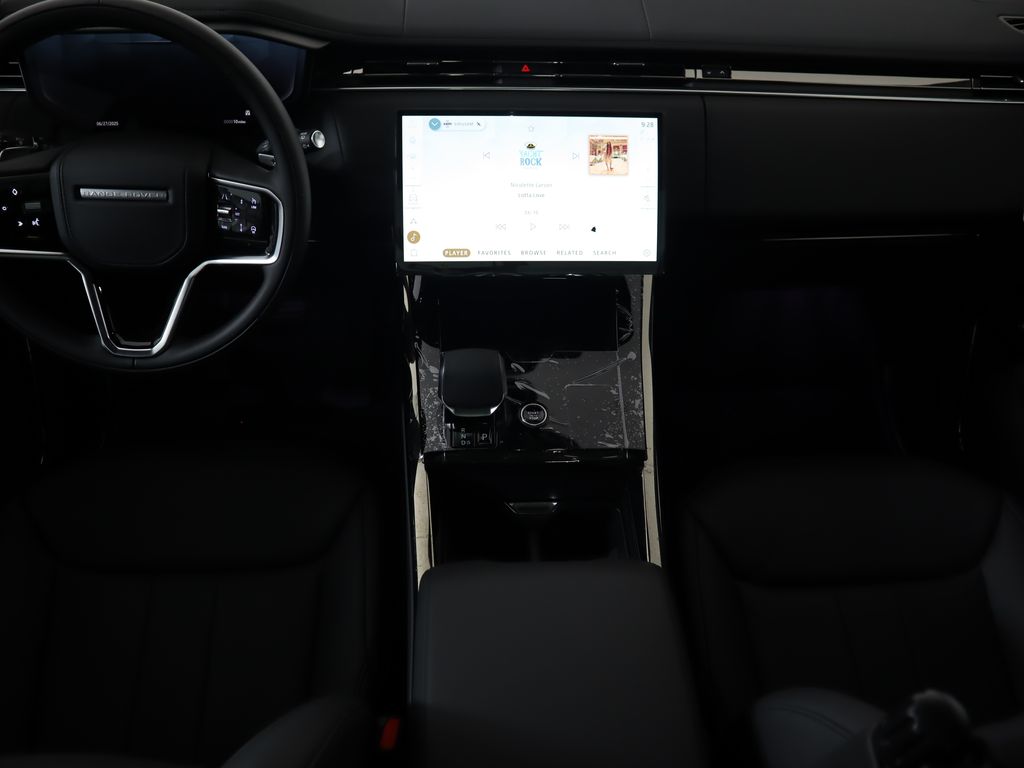 2025 Land Rover Range Rover Sport SE photo 12