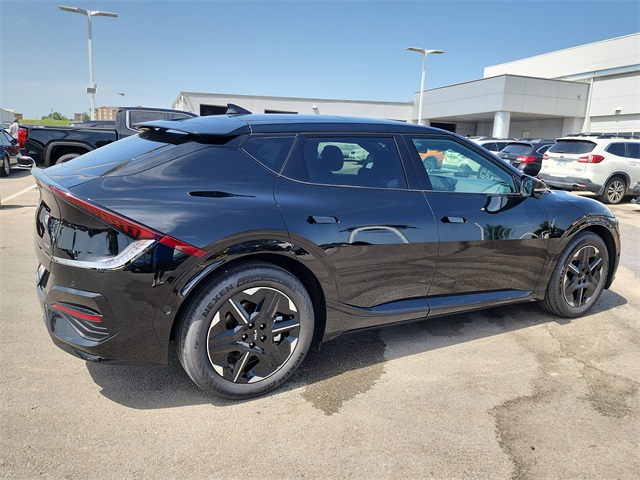2025 Kia EV6 GT-Line photo 2