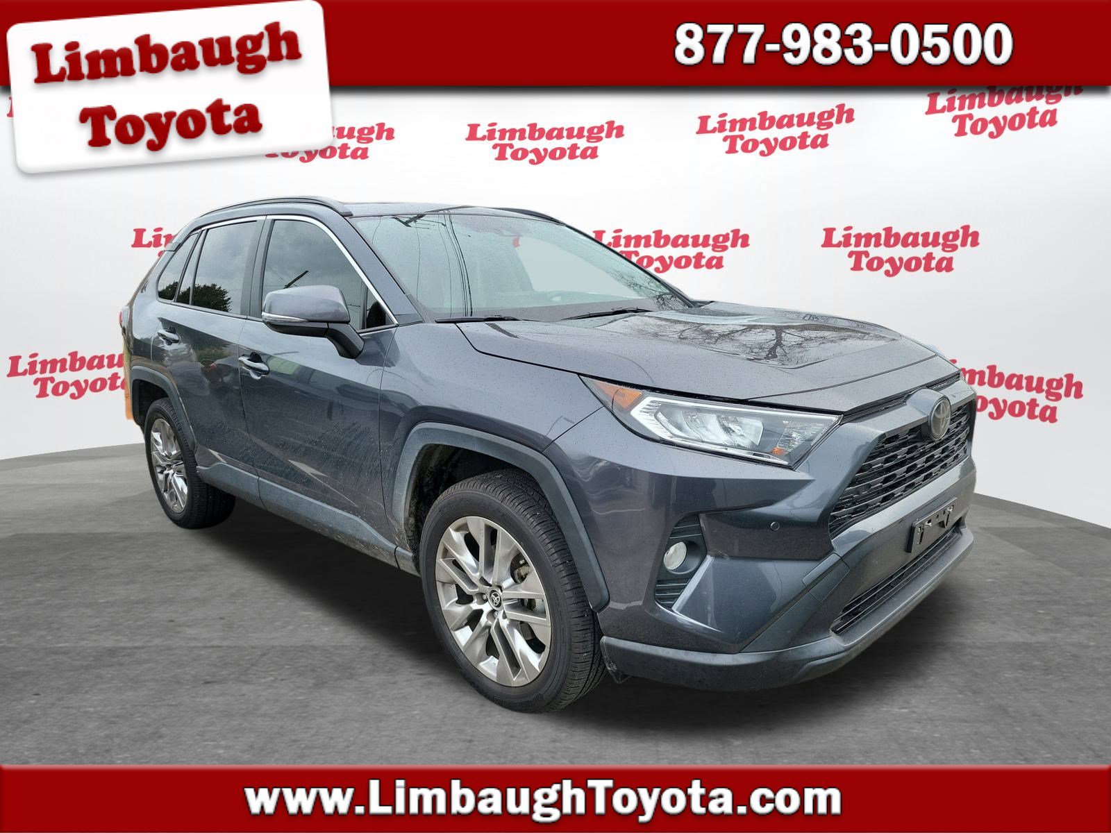 2020 Toyota RAV4 XLE Premium's photo