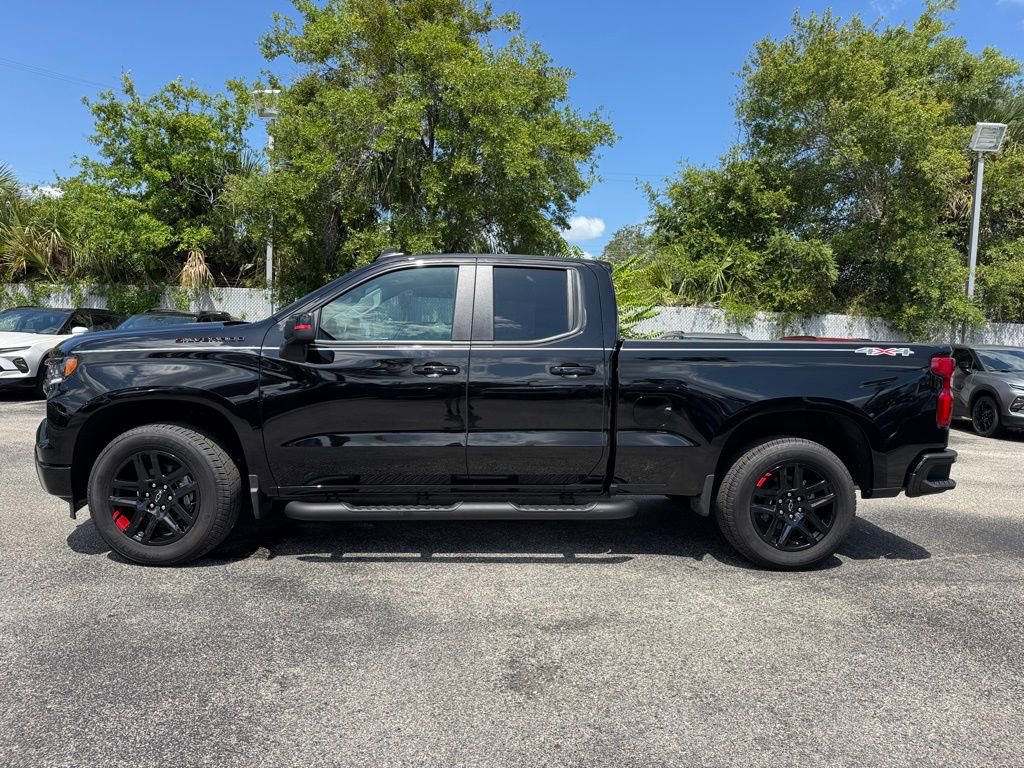 2025 Chevrolet Silverado 1500 RST photo 3
