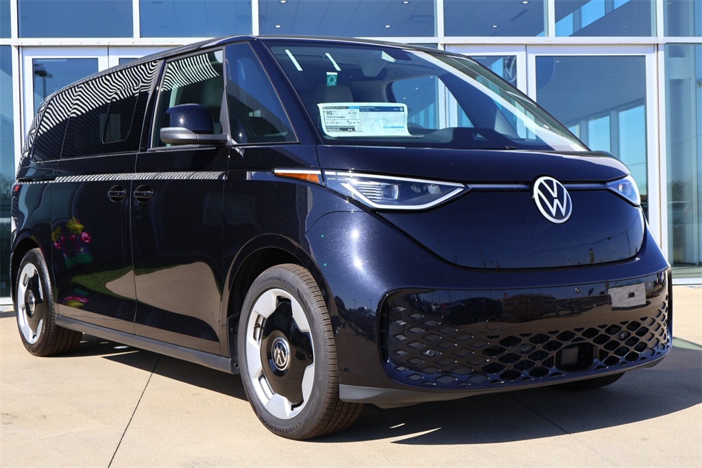 2025 Volkswagen ID. Buzz PRO S PLus's photo