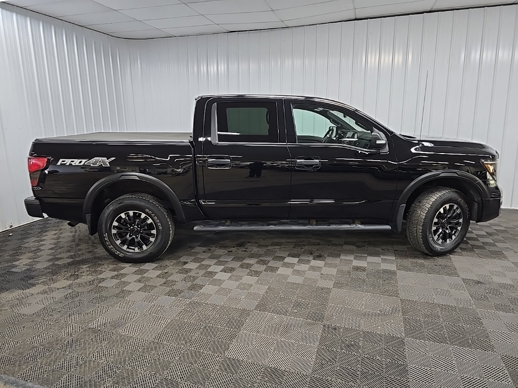 2020 Nissan Titan PRO-4X photo 2