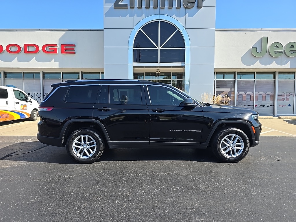 2021 Jeep Grand Cherokee Laredo photo 8