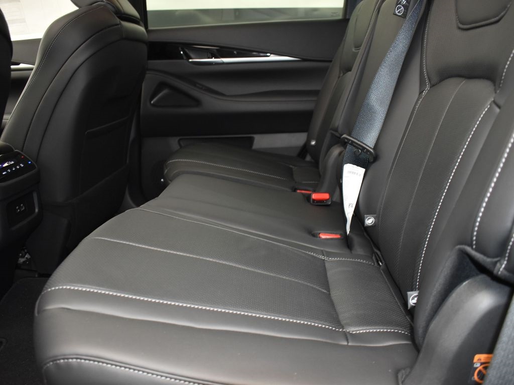 2025 Infiniti QX60 Pure photo 14