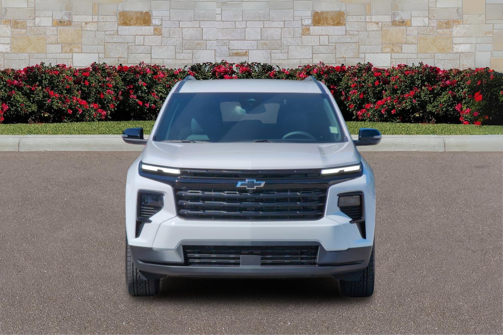 2026 Chevrolet Traverse photo 8