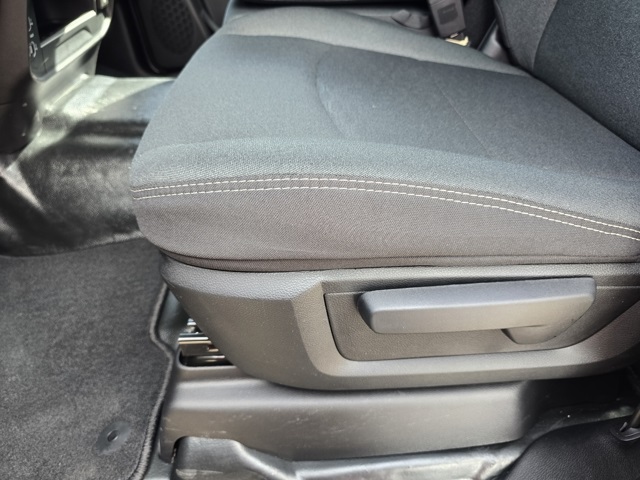 2026 Ram 2500 Tradesman photo 21