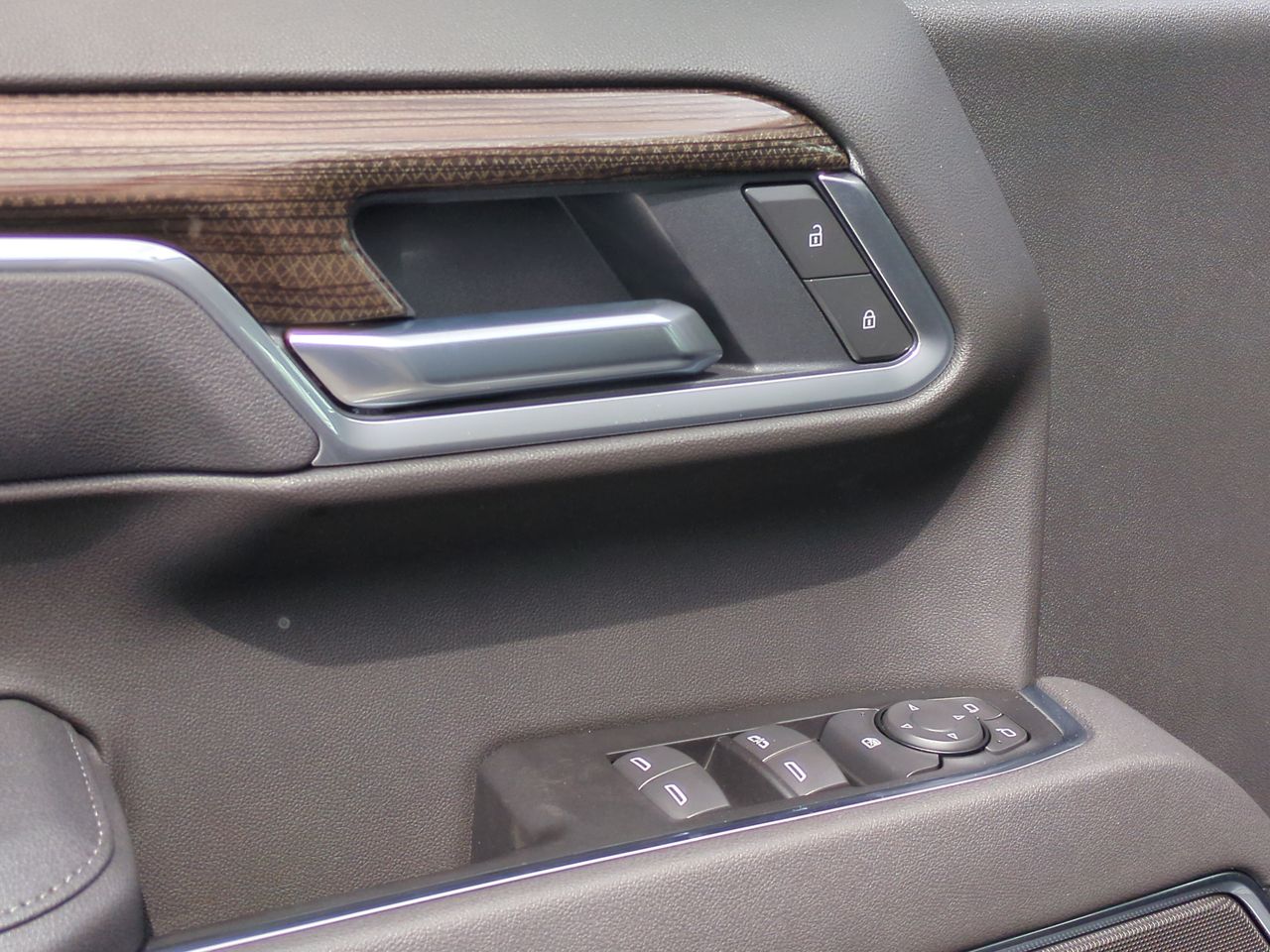 2026 Chevrolet Silverado 1500 RST photo 56