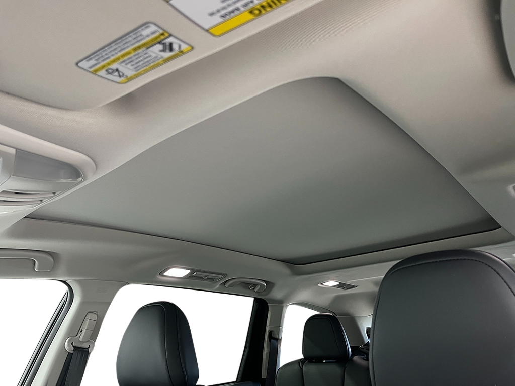 2025 Subaru Ascent Onyx Edition Touring photo 15