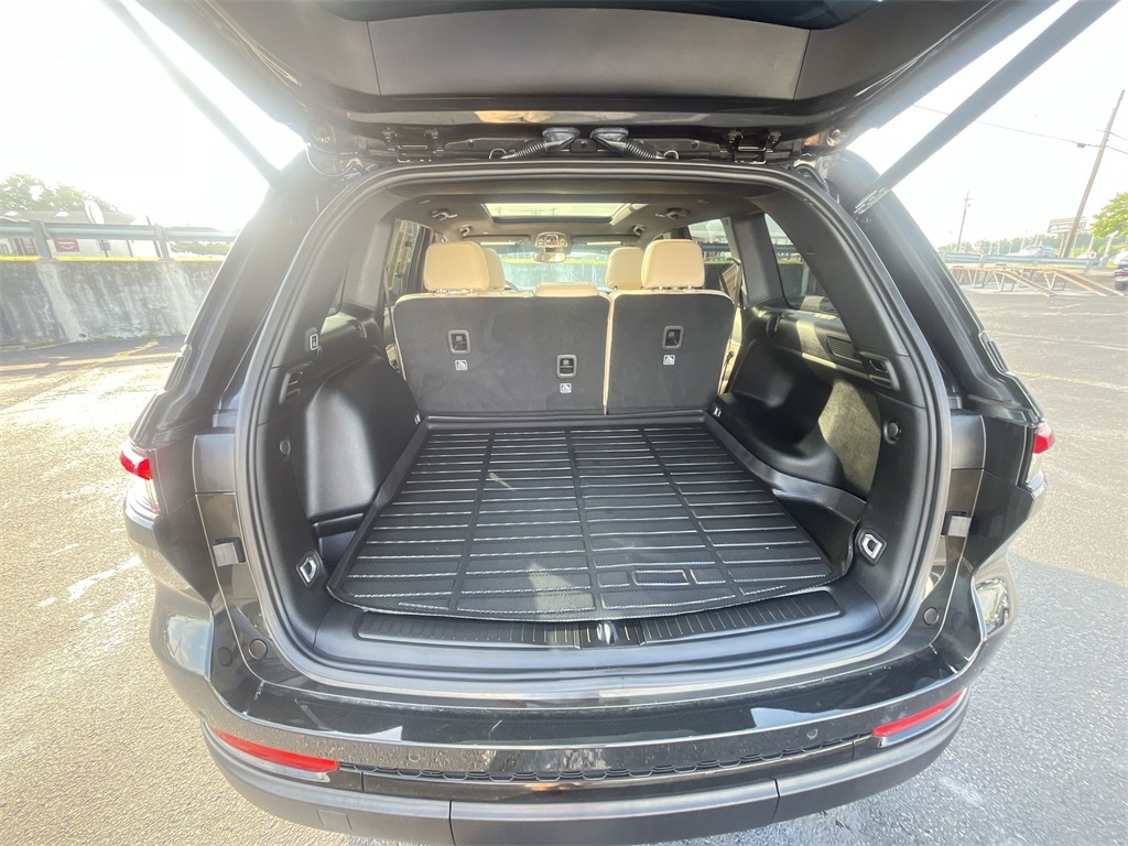2024 Jeep Grand Cherokee Limited photo 20