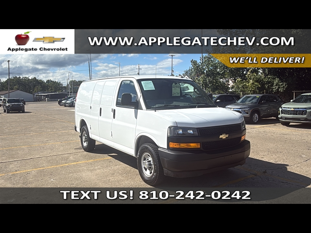 2021 Chevrolet Express Cargo 1WT's photo