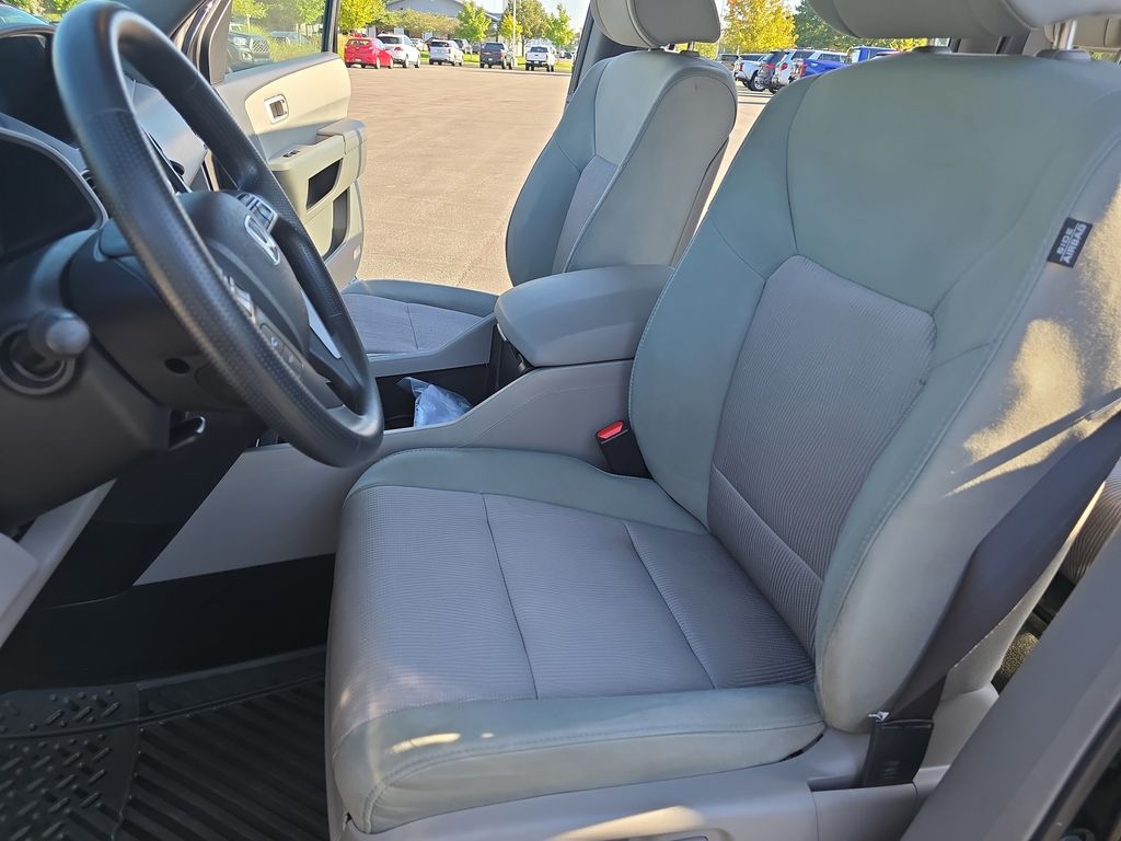2015 Honda Pilot EX photo 13