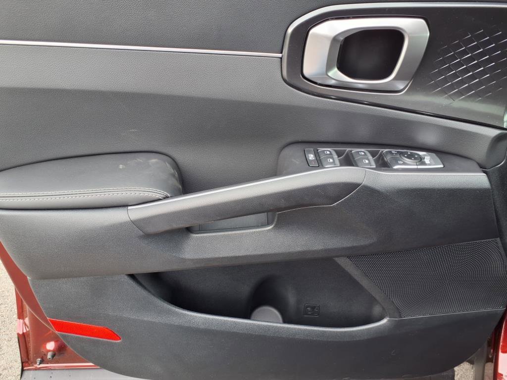 2025 Kia Sorento EX photo 11