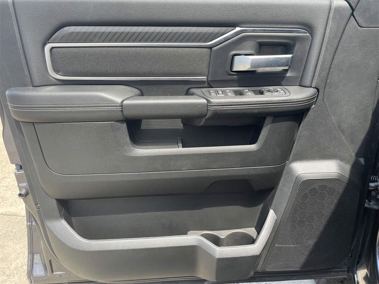 2025 Ram 2500 Big Horn photo 19