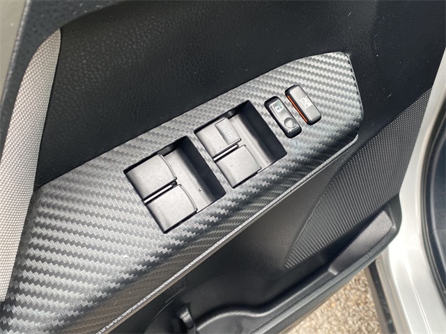 2014 Toyota RAV4 LE photo 20