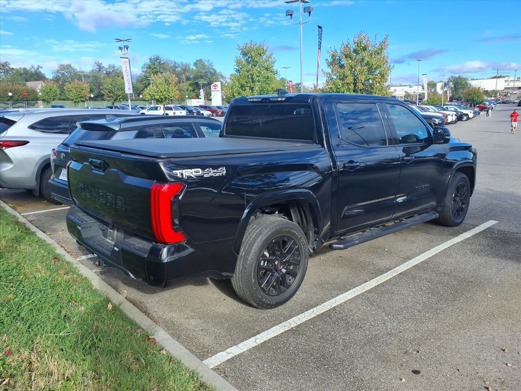 2023 Toyota Tundra SR5 CrewMax photo 2