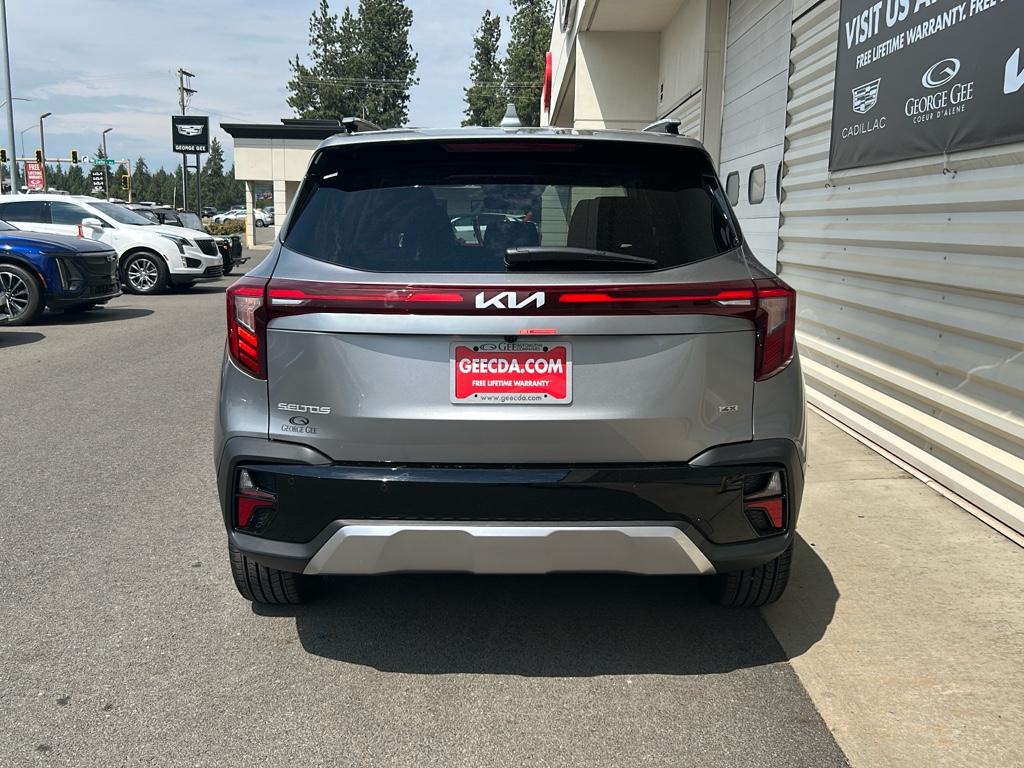 2026 Kia Seltos SX photo 3