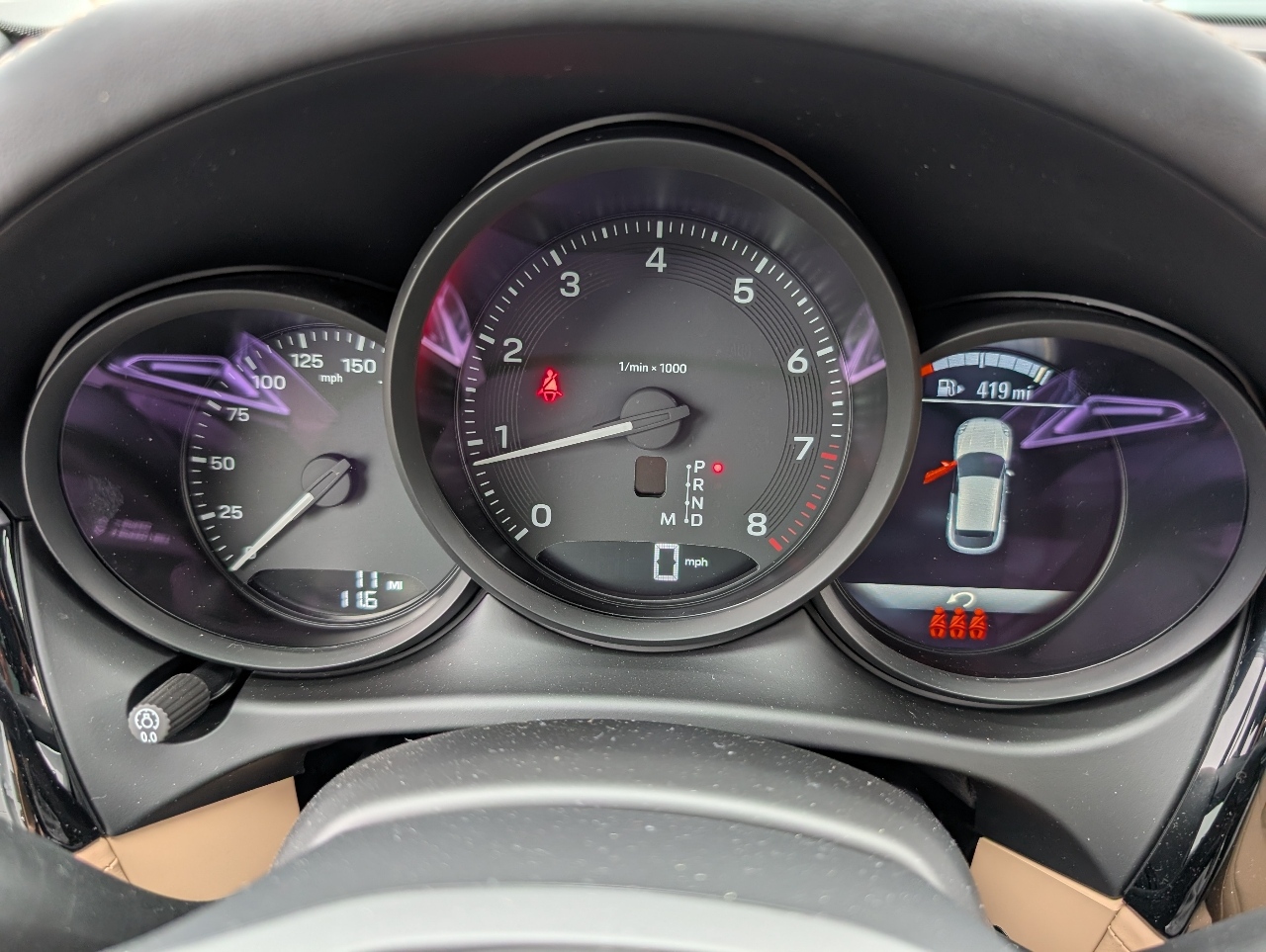 2025 Porsche Macan T photo 20