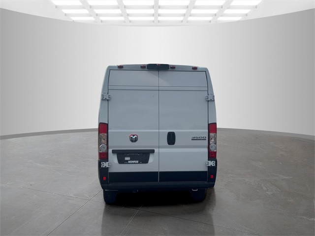 2026 Ram ProMaster 3500 photo 4