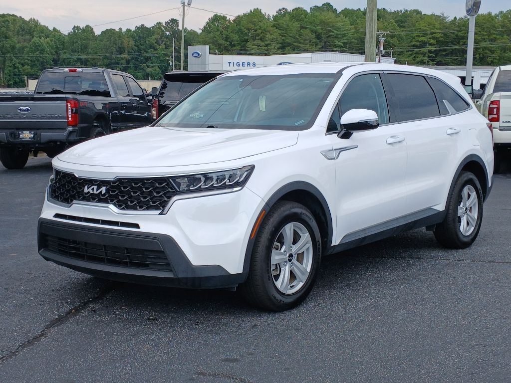 2023 Kia Sorento LX photo 6