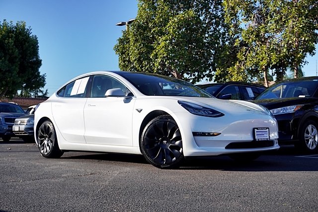 2020 Tesla Model 3 Base's photo