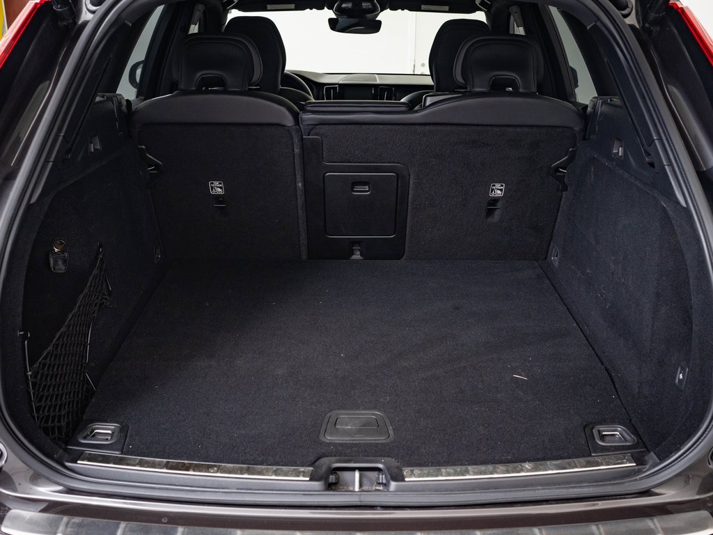 2024 Volvo XC60 Recharge Hybrid Ultimate photo 36