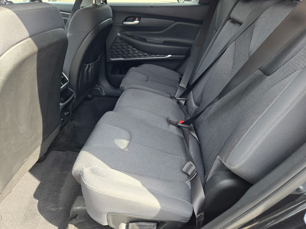 2020 Hyundai Santa Fe SEL photo 12