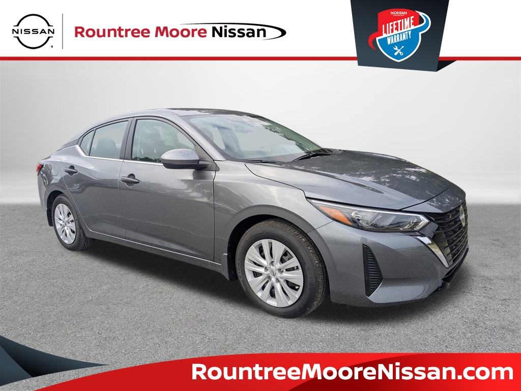 2025 Nissan Sentra S's photo