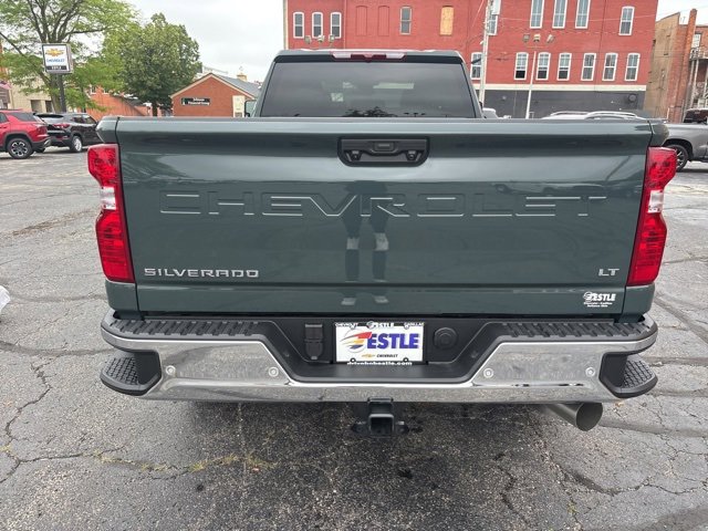 2025 Chevrolet Silverado 3500HD LT photo 6