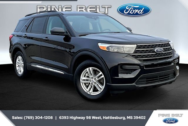 2022 Ford Explorer XLT's photo