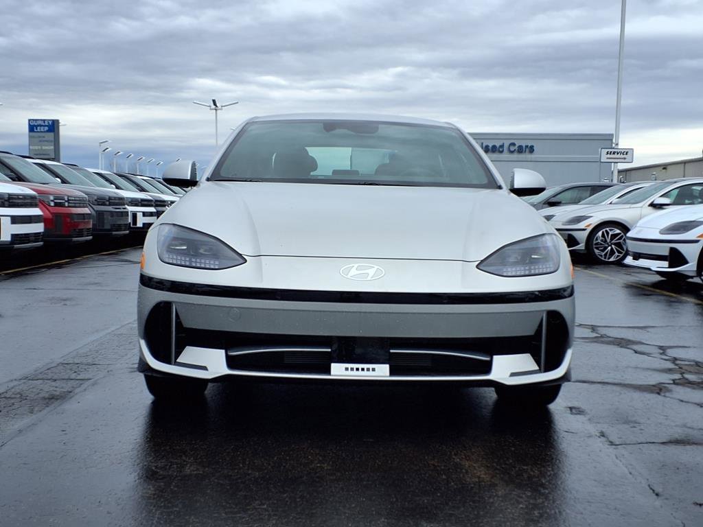 2025 Hyundai Ioniq 6 SEL photo 2