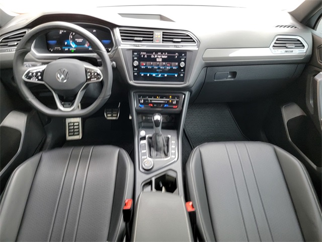 2023 Volkswagen Tiguan SE R-Line Black photo 19
