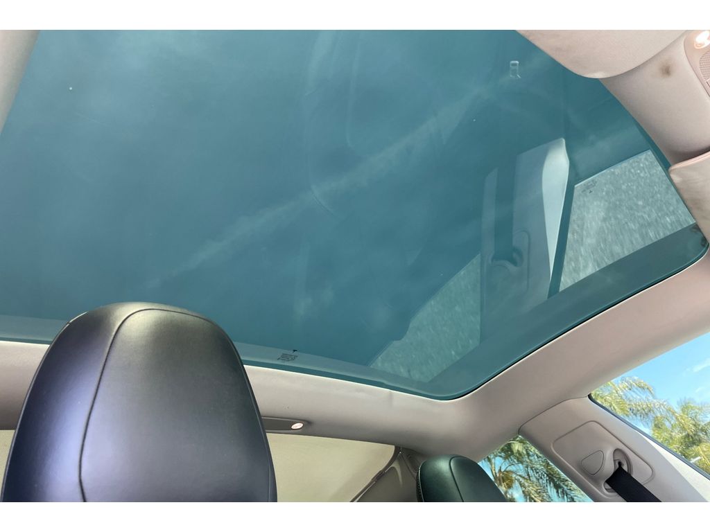 2020 Tesla Model 3 Standard Range photo 17