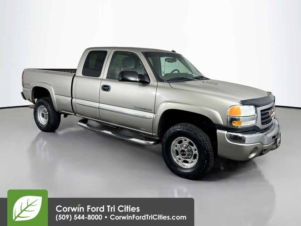 2003 GMC Sierra 2500HD SLE's photo