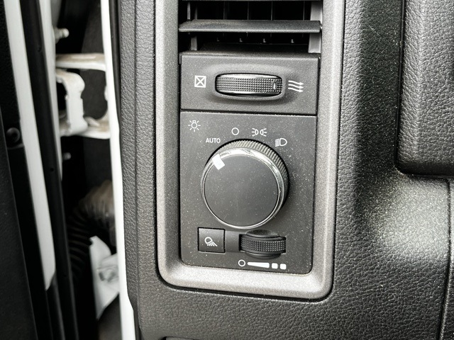 2022 Ram 1500 Classic Tradesman photo 12