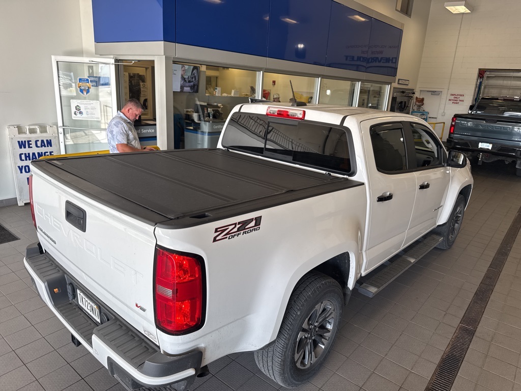 2021 Chevrolet Colorado Z71 photo 3