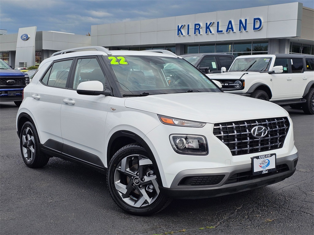 2022 Hyundai Venue SEL