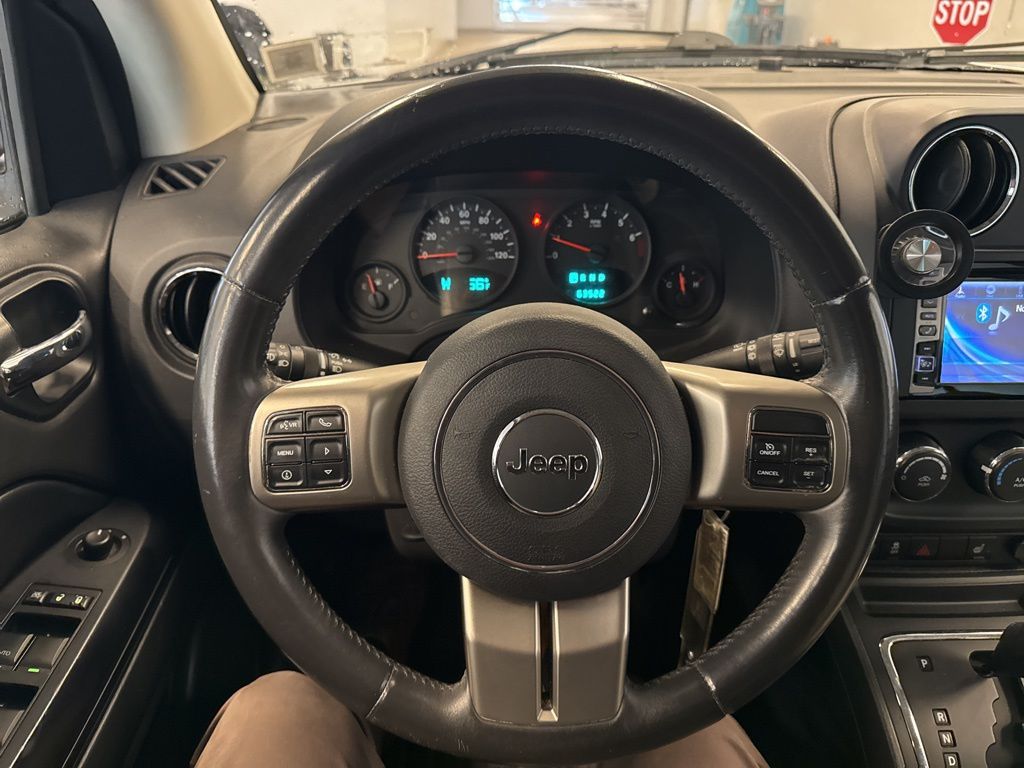 2013 Jeep Compass Latitude photo 18