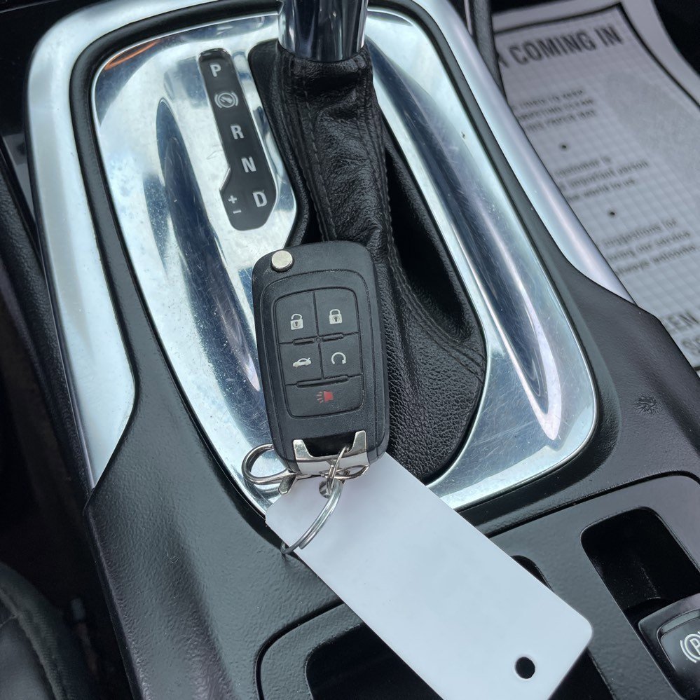 2013 Buick Regal Premium I photo 19