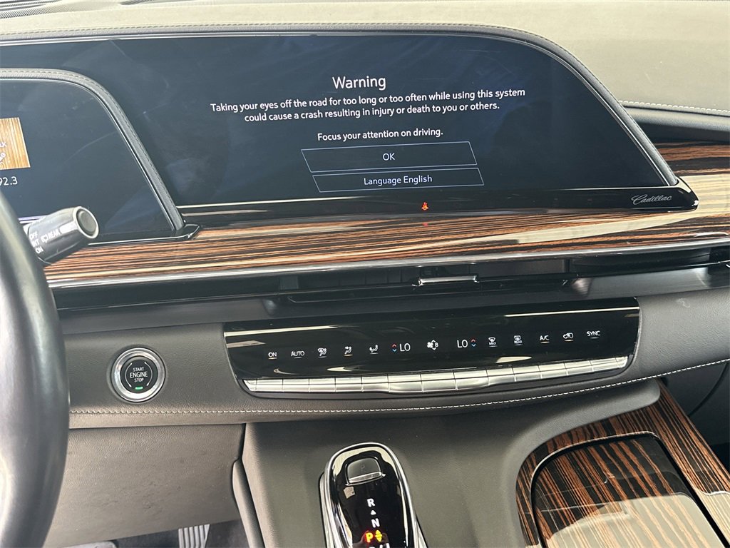 2023 Cadillac Escalade ESV Premium Luxury photo 18