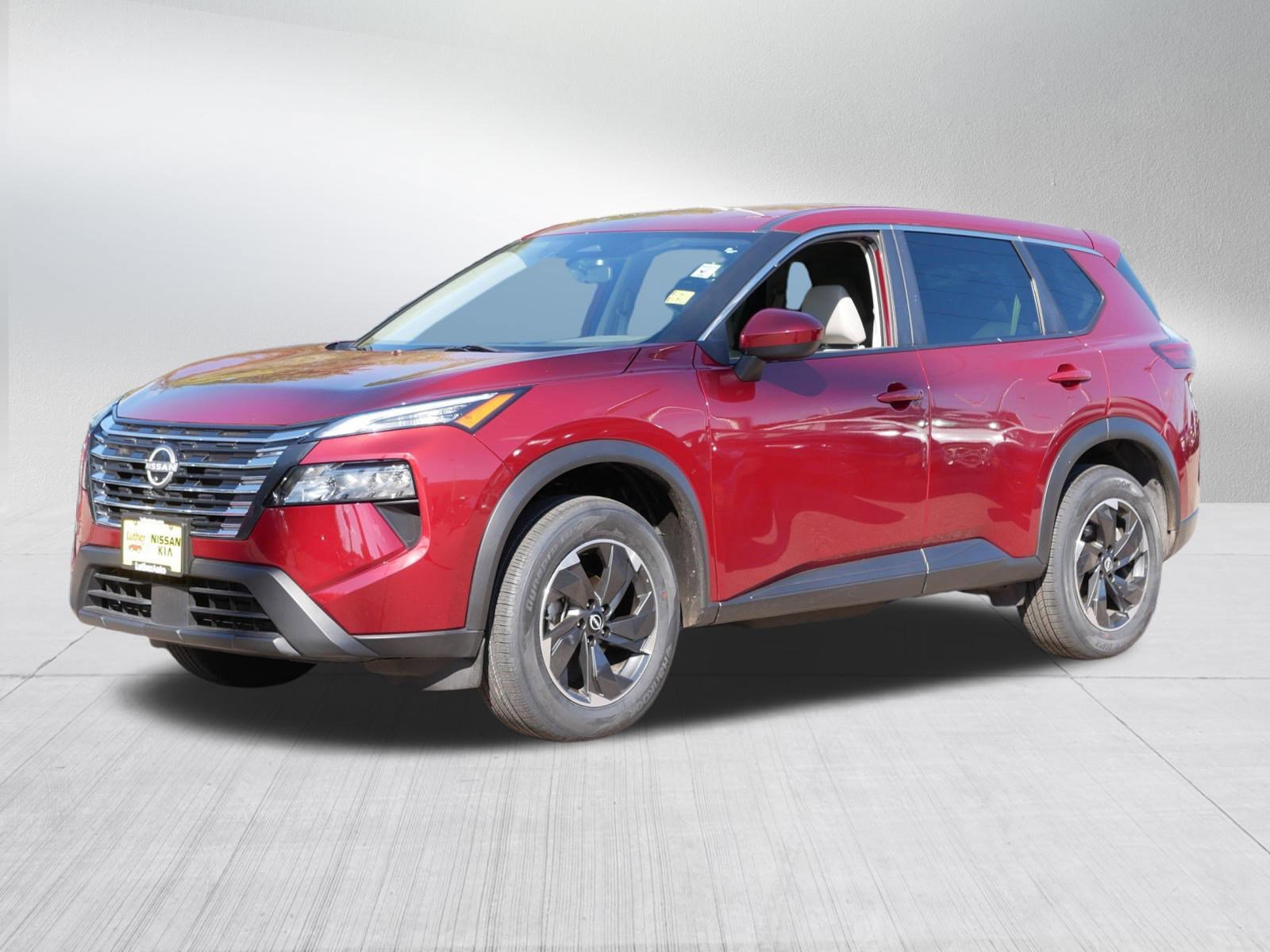 2024 Nissan Rogue SV photo 3
