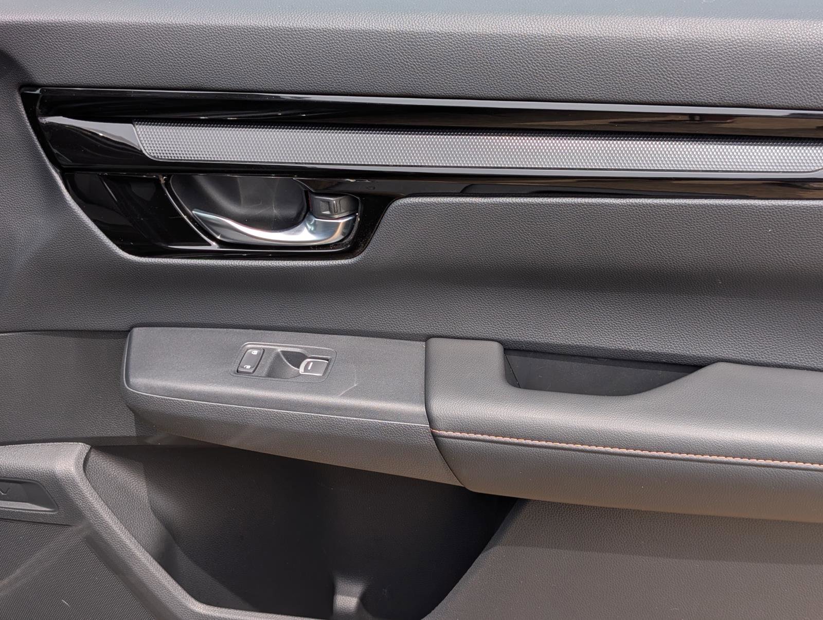 2025 Honda CR-V Hybrid Sport Touring photo 41