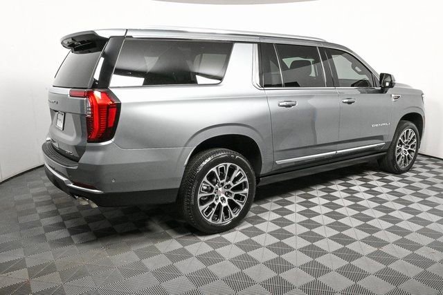 2026 Gmc Yukon XL Denali photo 2