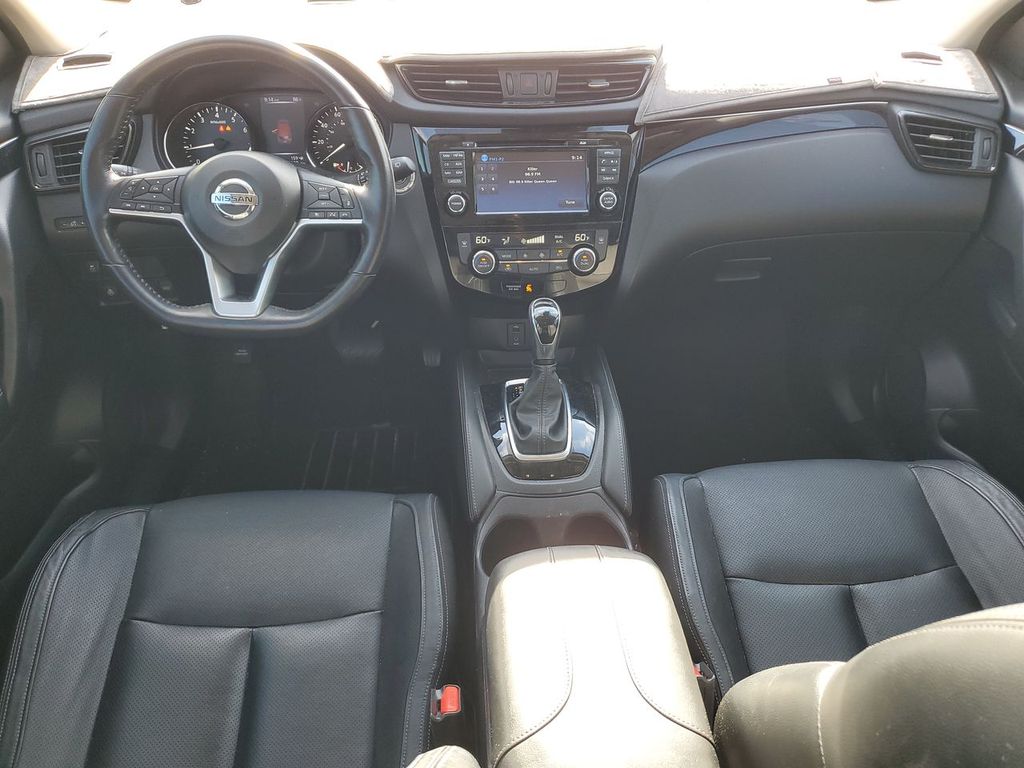 2017 Nissan Rogue Sport SL photo 19