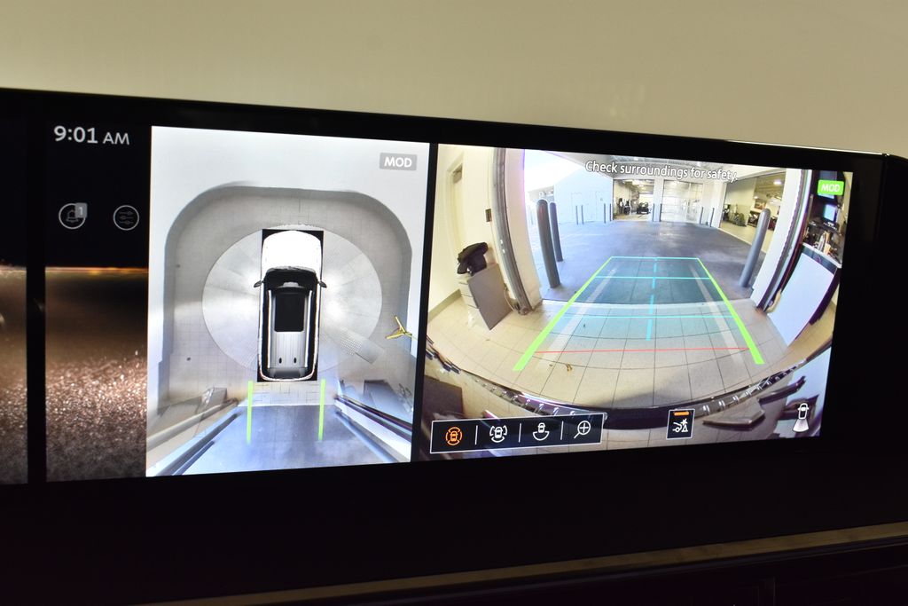 2026 Infiniti QX80 Sensory photo 23
