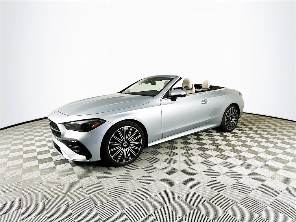 2026 Mercedes Benz CLE 300 4MATIC photo 3