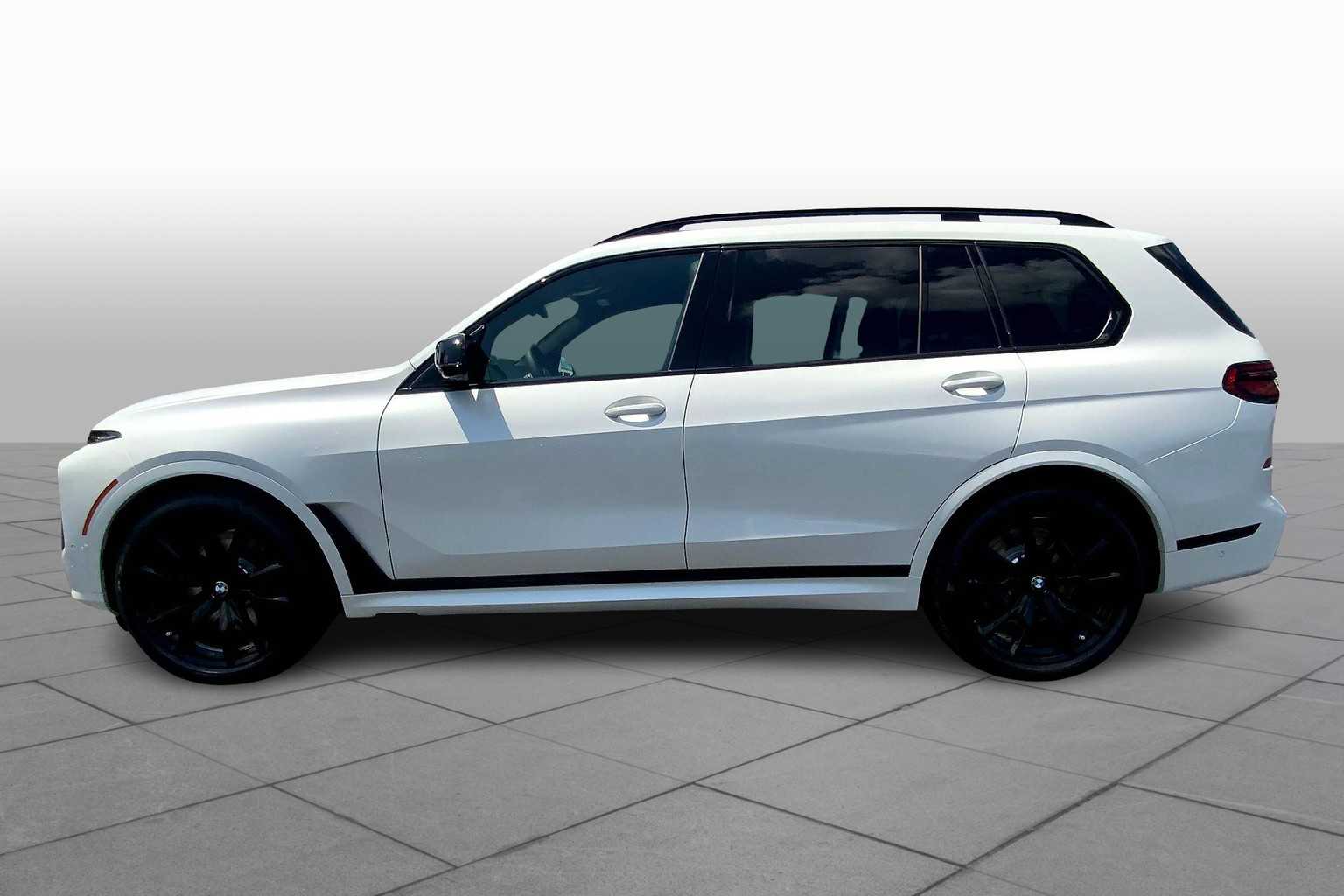 2026 Bmw X7 M60i photo 13