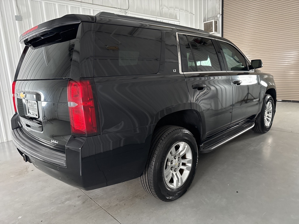 2016 Chevrolet Tahoe LT photo 7