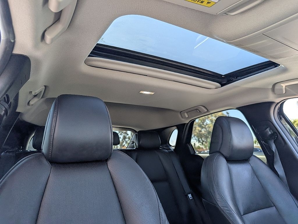 2022 Mazda CX-30 2.5 S Premium photo 17