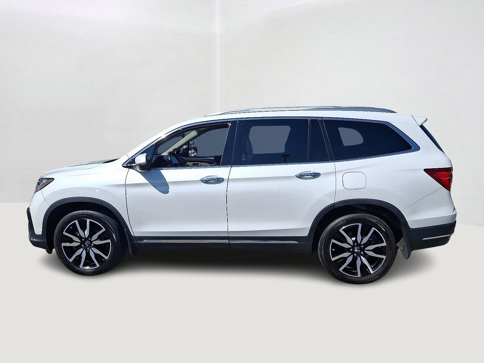 2022 Honda Pilot Touring photo 7