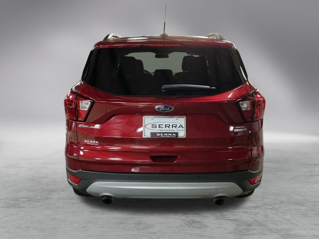 2019 Ford Escape SEL photo 4